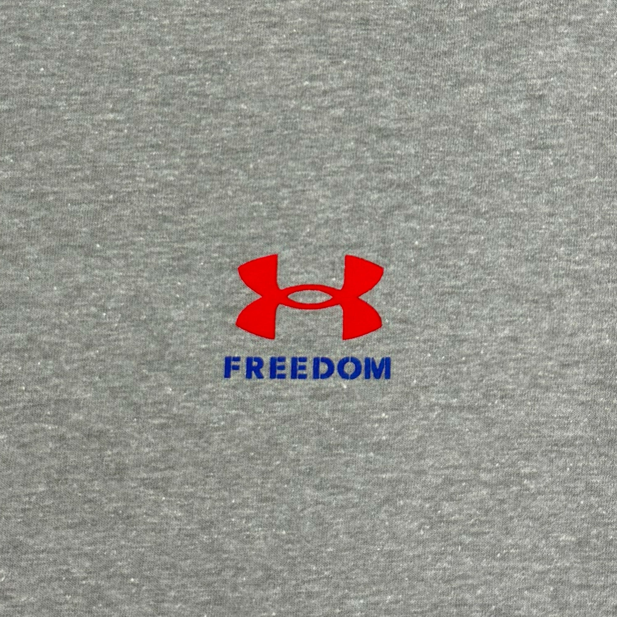Under Armour Freedom Flag Long Sleeve T-Shirt (Grey)