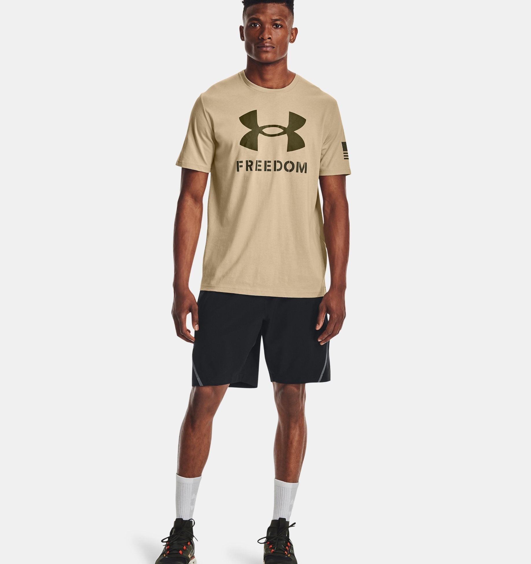 Under Armour New Freedom Logo T-Shirt (Sand)